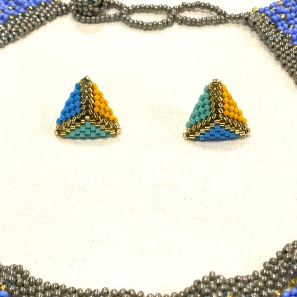 Elegant colorful choker, traditional Colombia necklace handmade - Picture 3 of 3